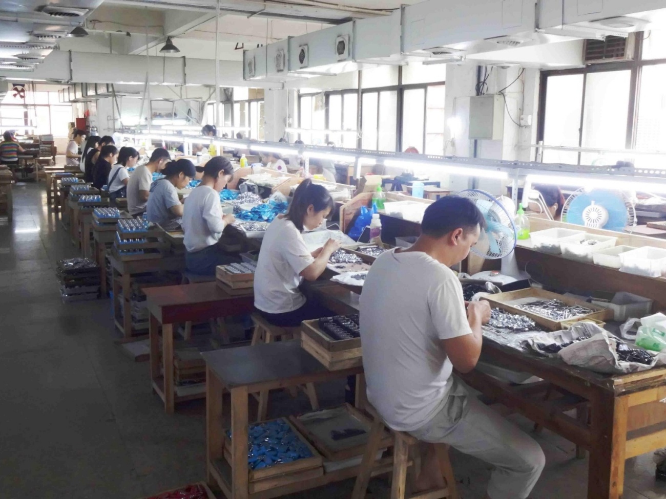 Padlock Assembly Line and Component Sorting
